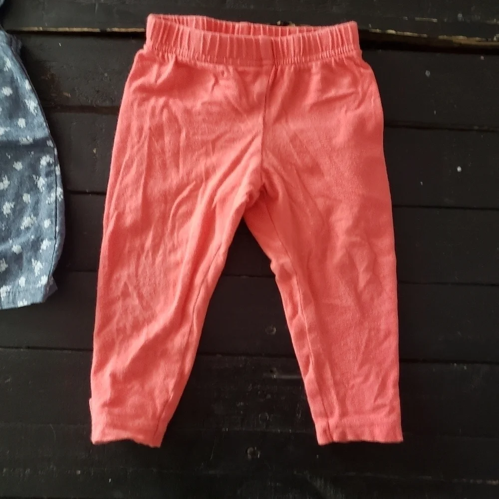 Carter's Baby Girl 9 Months 2 Pieces Outfit Bleu Denim Flower Shirt Coral Leggin